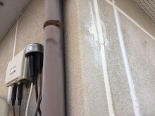 外壁塗装工事のシーリングの様子