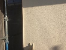 外壁塗装の上塗り完了の様子