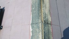 屋根の棟部の貫板交換工事施工前の様子