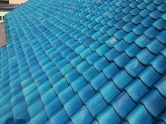 経年劣化での瓦ズレが起きたお家の現地調査の様子