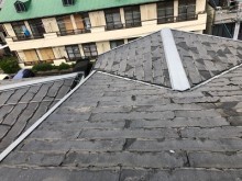 台風被害をうけたお宅の屋根の様子