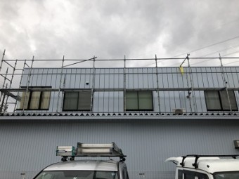 足場の台風養生の様子