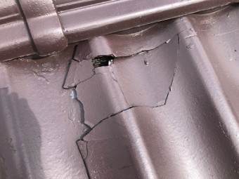 瓦の補修工事のお宅の屋根の様子