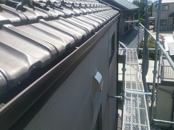 雨樋工事完工の様子