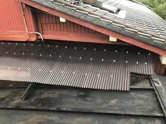破損してしまった波板交換工事施工後の様子