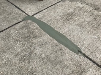 目地 パテ埋め