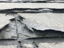 台風被害をうけたお宅の屋根の様子