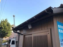 積雪に被災された雨樋の交換工事完工の様子