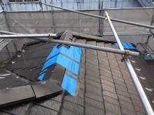 台風被害による屋根の棟組み換え工事の施工前の様子