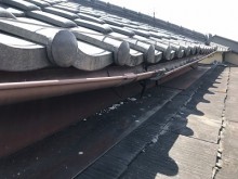 雨水が漏れてしまうお宅の雨樋交換工事施工前の様子