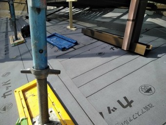 重ね葺き工事施工後の様子