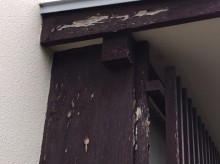 剥げている軒天