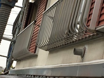 雨押え板金のコーキング(別箇所)