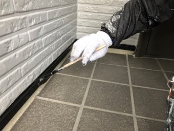外壁塗装工事の様子