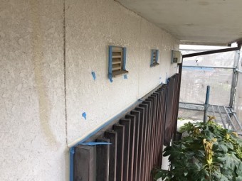 外壁の補修の様子