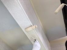 下塗り後の中塗り上塗りの様子