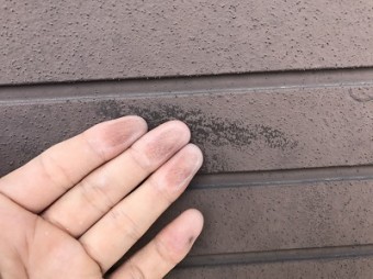 チョ―キングのある外壁