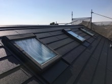 屋根修繕工事完工の様子