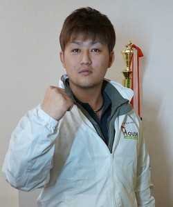 街の屋根やスタッフ武智友助