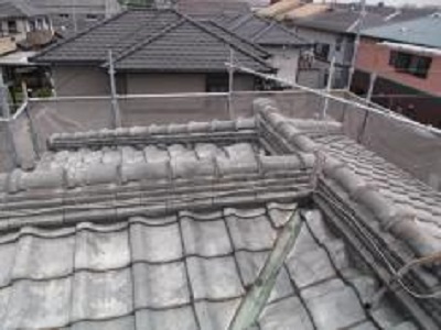 和瓦屋根の葺き替え前の状態