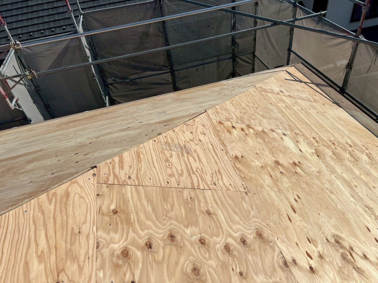 施工中