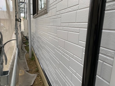 外壁塗装工事完工の様子